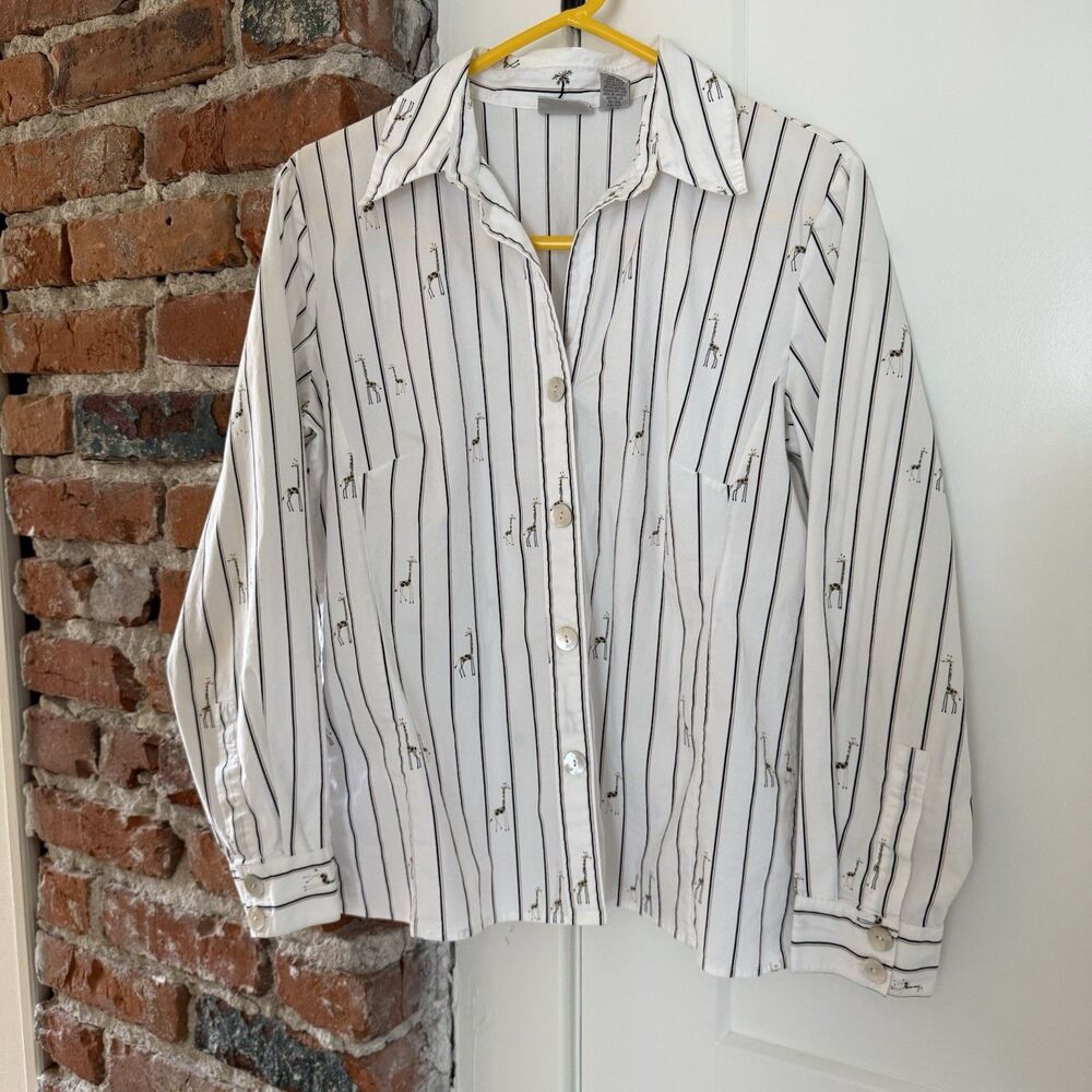 Chicos Top Women’s Size 1 Giraffe Print Pinstripe Button Up Blouse